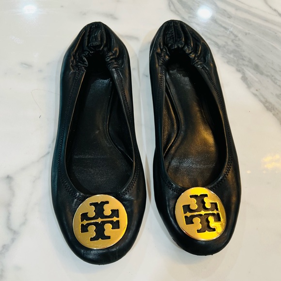 NWOT Tory Burch flats flats with gold logo - Picture 3 of 8